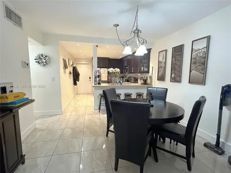 450 Paradise Isle Boulevard Hallandale Beach FL 33009