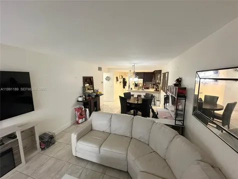 450 Paradise Isle Boulevard Hallandale Beach FL 33009