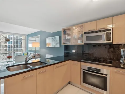 6801 Collins Avenue Miami Beach FL 33141