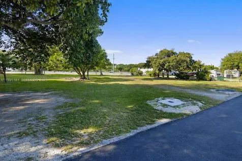 22650 SW 123rd Road Miami FL 33170