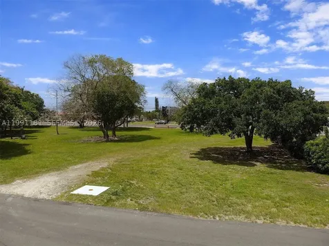 22650 SW 123rd Road Miami FL 33170
