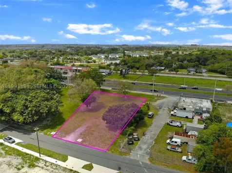 22650 SW 123rd Road Miami FL 33170