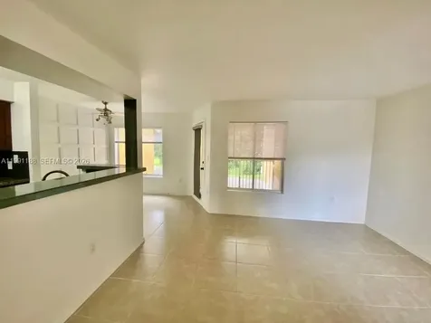 2460 NW 33rd Street Oakland Park FL 33309