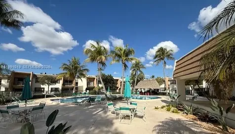 Pinecrest FL 33156