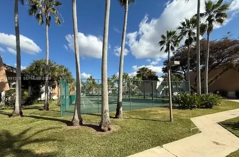 Pinecrest FL 33156