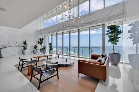 300 Biscayne Boulevard Way Miami FL 33131