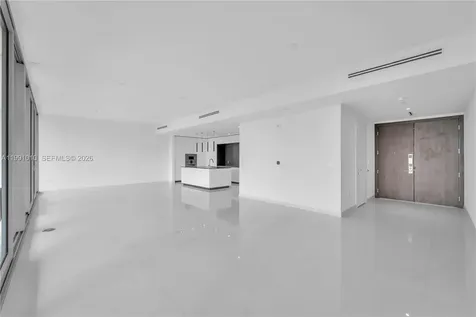 300 Biscayne Boulevard Way Miami FL 33131