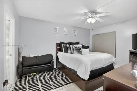 4172 Inverrary Drive Lauderhill FL 33319