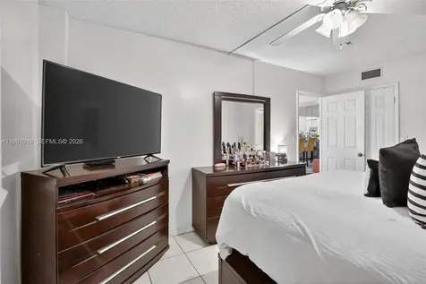 4172 Inverrary Drive Lauderhill FL 33319