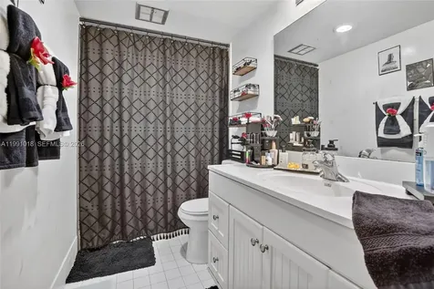 4172 Inverrary Drive Lauderhill FL 33319