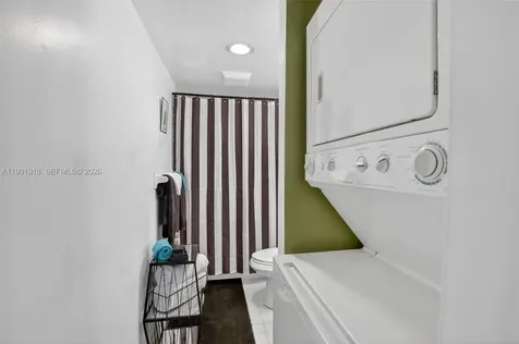 4172 Inverrary Drive Lauderhill FL 33319