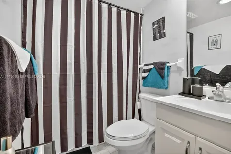 4172 Inverrary Drive Lauderhill FL 33319