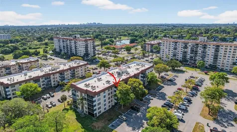 4172 Inverrary Drive Lauderhill FL 33319