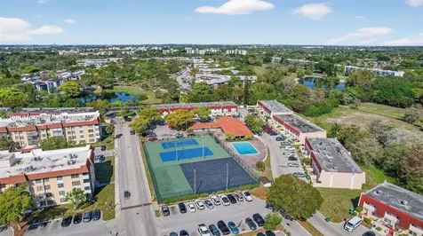 4172 Inverrary Drive Lauderhill FL 33319