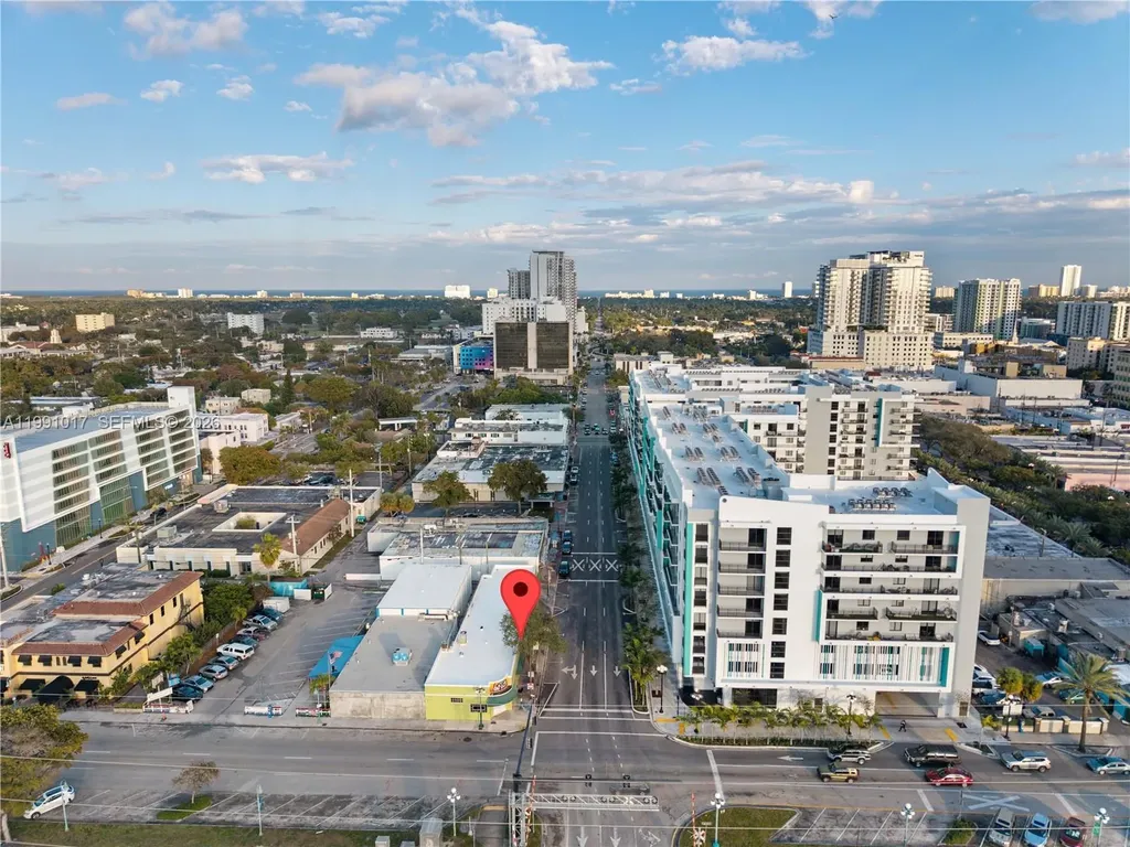 2041 Tyler Hollywood FL 33020