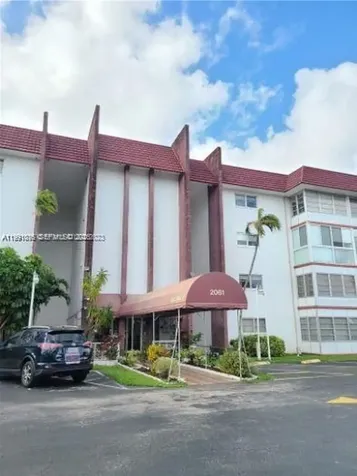 2061 NW 47th Terrace Lauderhill FL 33313