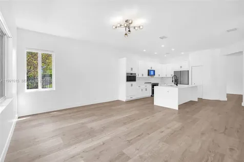 19381 Stonebrook Street Weston FL 33332
