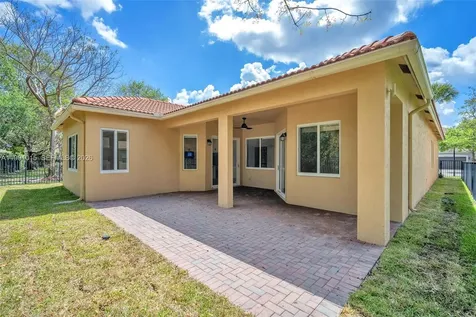 19381 Stonebrook Street Weston FL 33332