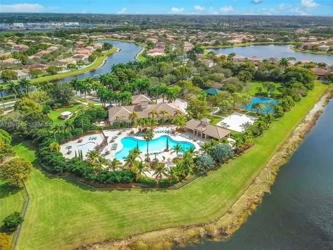 19381 Stonebrook Street Weston FL 33332