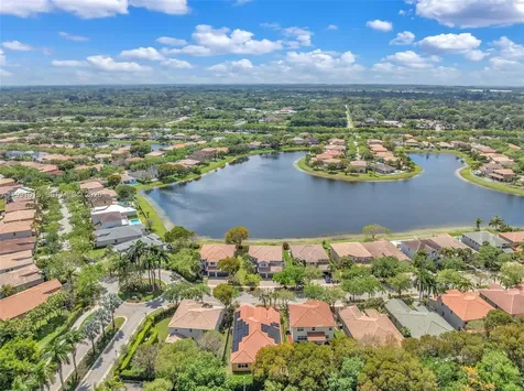 19381 Stonebrook Street Weston FL 33332