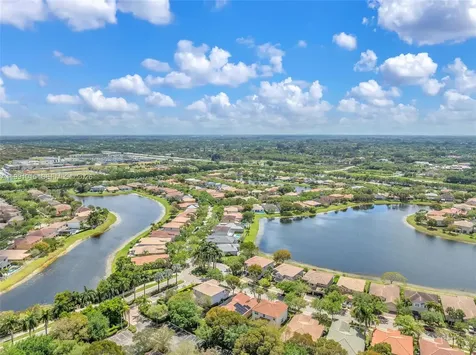 19381 Stonebrook Street Weston FL 33332
