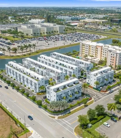 9133 NW 33rd Street Doral FL 33172