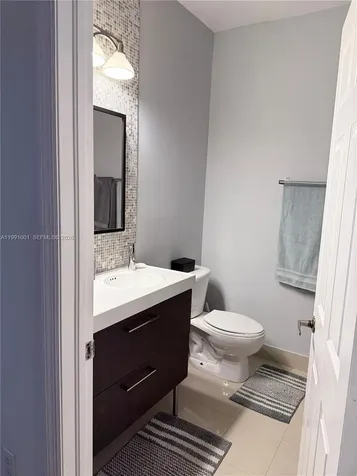 7809 NW 114th Path Doral FL 33178