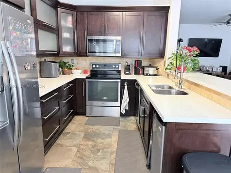 7809 NW 114th Path Doral FL 33178