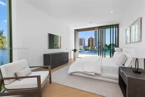 503 Palm Drive Hallandale Beach FL 33009