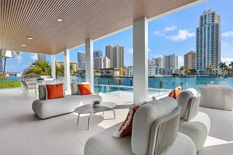 503 Palm Drive Hallandale Beach FL 33009