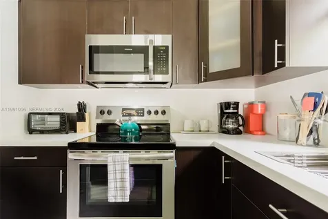 8765 NW 22nd Place Miami FL 33147