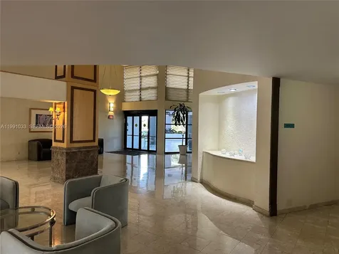 600 Parkview Drive Hallandale Beach FL 33009