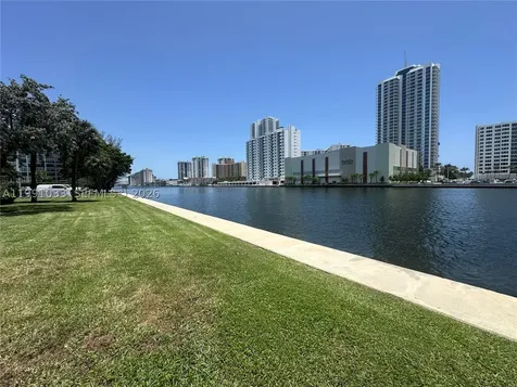600 Parkview Drive Hallandale Beach FL 33009