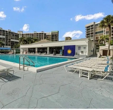 600 Parkview Drive Hallandale Beach FL 33009