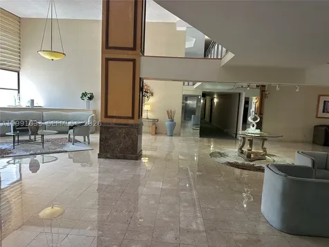 600 Parkview Drive Hallandale Beach FL 33009