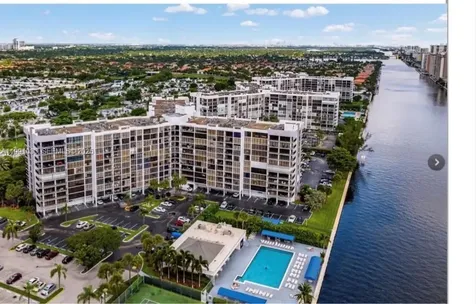 600 Parkview Drive Hallandale Beach FL 33009