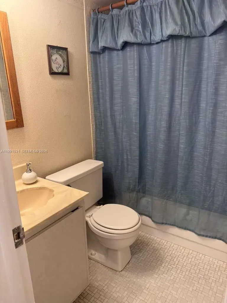 2 Briarwood Circle Hollywood FL 33024
