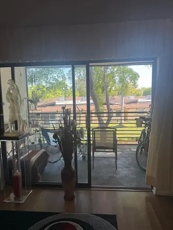 2 Briarwood Circle Hollywood FL 33024