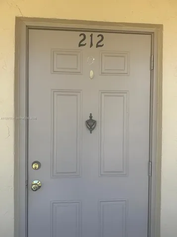 2 Briarwood Circle Hollywood FL 33024