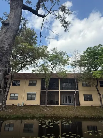 2 Briarwood Circle Hollywood FL 33024