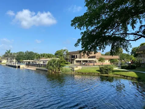 2 Briarwood Circle Hollywood FL 33024