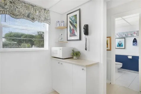 1501 S Ocean Boulevard Lauderdale By The Sea FL 33062