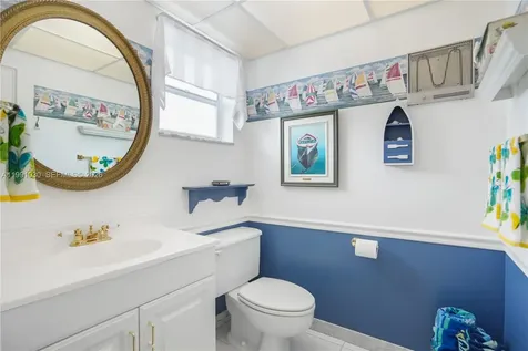 1501 S Ocean Boulevard Lauderdale By The Sea FL 33062