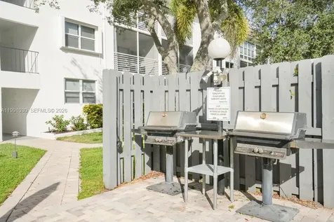 1501 S Ocean Boulevard Lauderdale By The Sea FL 33062