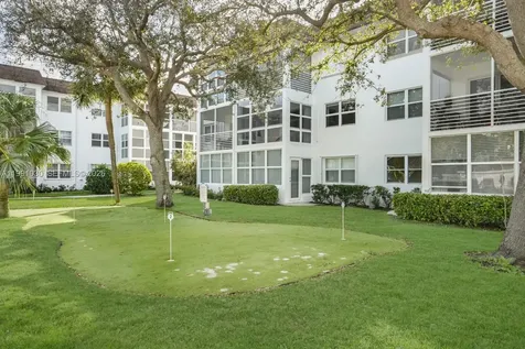 1501 S Ocean Boulevard Lauderdale By The Sea FL 33062