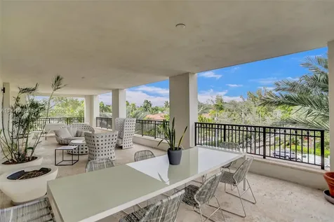 3535 Hiawatha Avenue Miami FL 33133