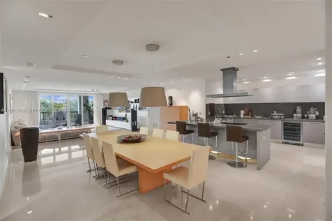 3535 Hiawatha Avenue Miami FL 33133