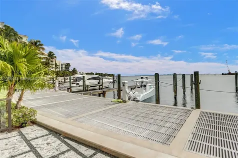 3535 Hiawatha Avenue Miami FL 33133