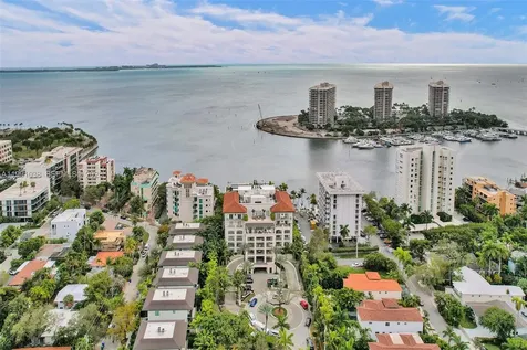 3535 Hiawatha Avenue Miami FL 33133