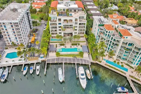 3535 Hiawatha Avenue Miami FL 33133